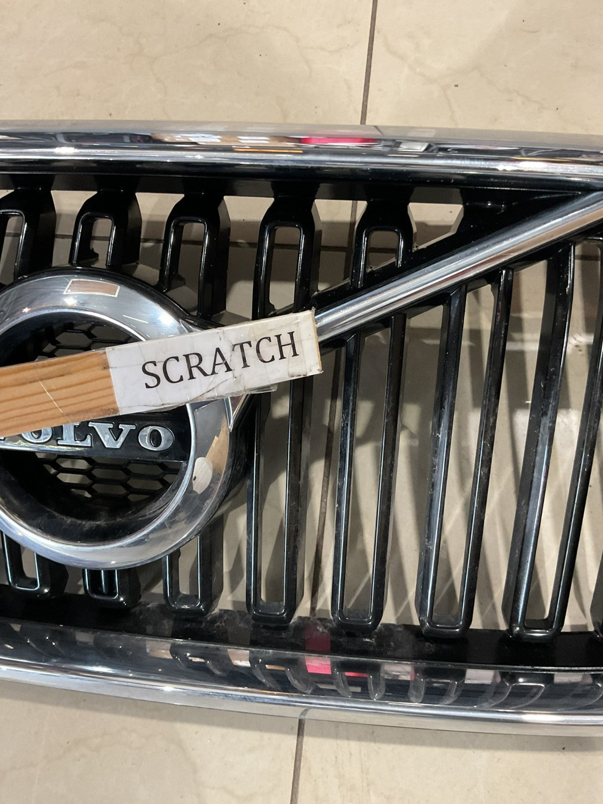 Grille Grill 2018-2023 Volvo XC60 31425537 OEM