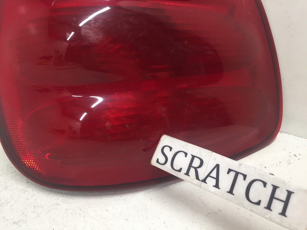 Tail light Damaged Damaged Right RH Ford F 150 2000-2004 YL3X-13440-A OEM