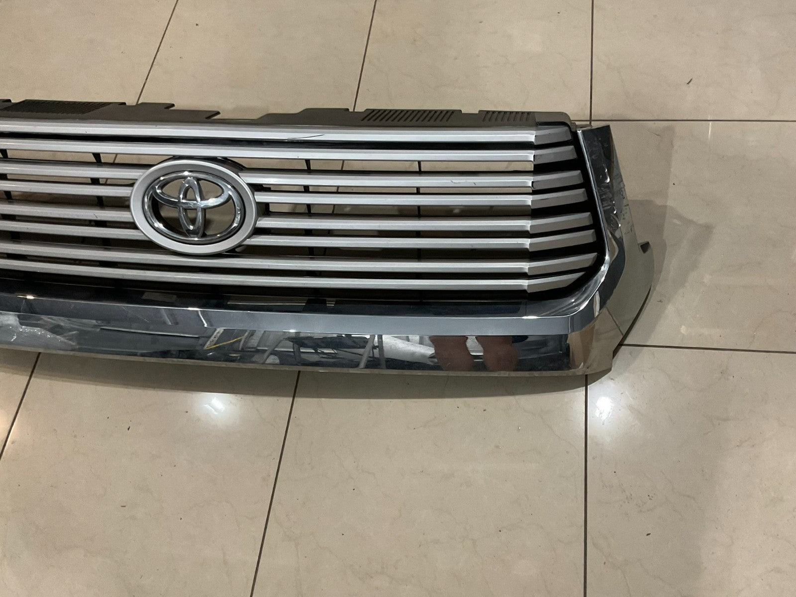 Grille Grill Silver Toyota Tundra 2014-2017 CAPA