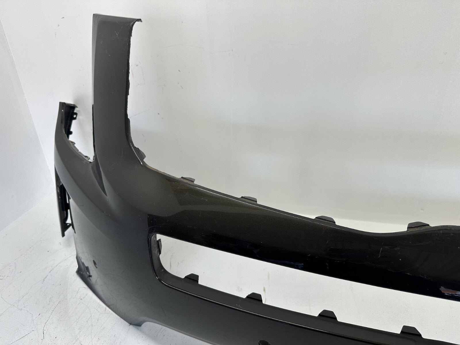 Front Bumper Cover deep green 20-22 Kia Telluride w/Sensor Holes 86511-S9000 OEM