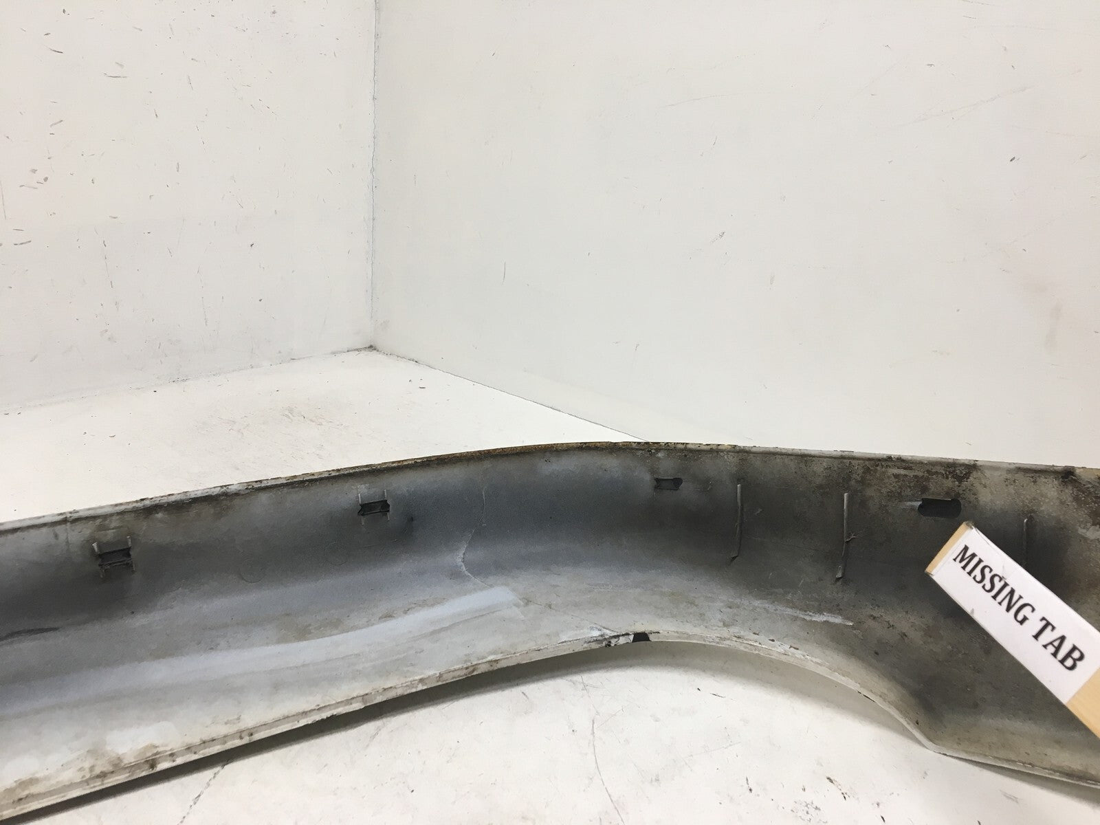 Front Bumper Cover Chevy Suburban 00-06 15079262 OEM