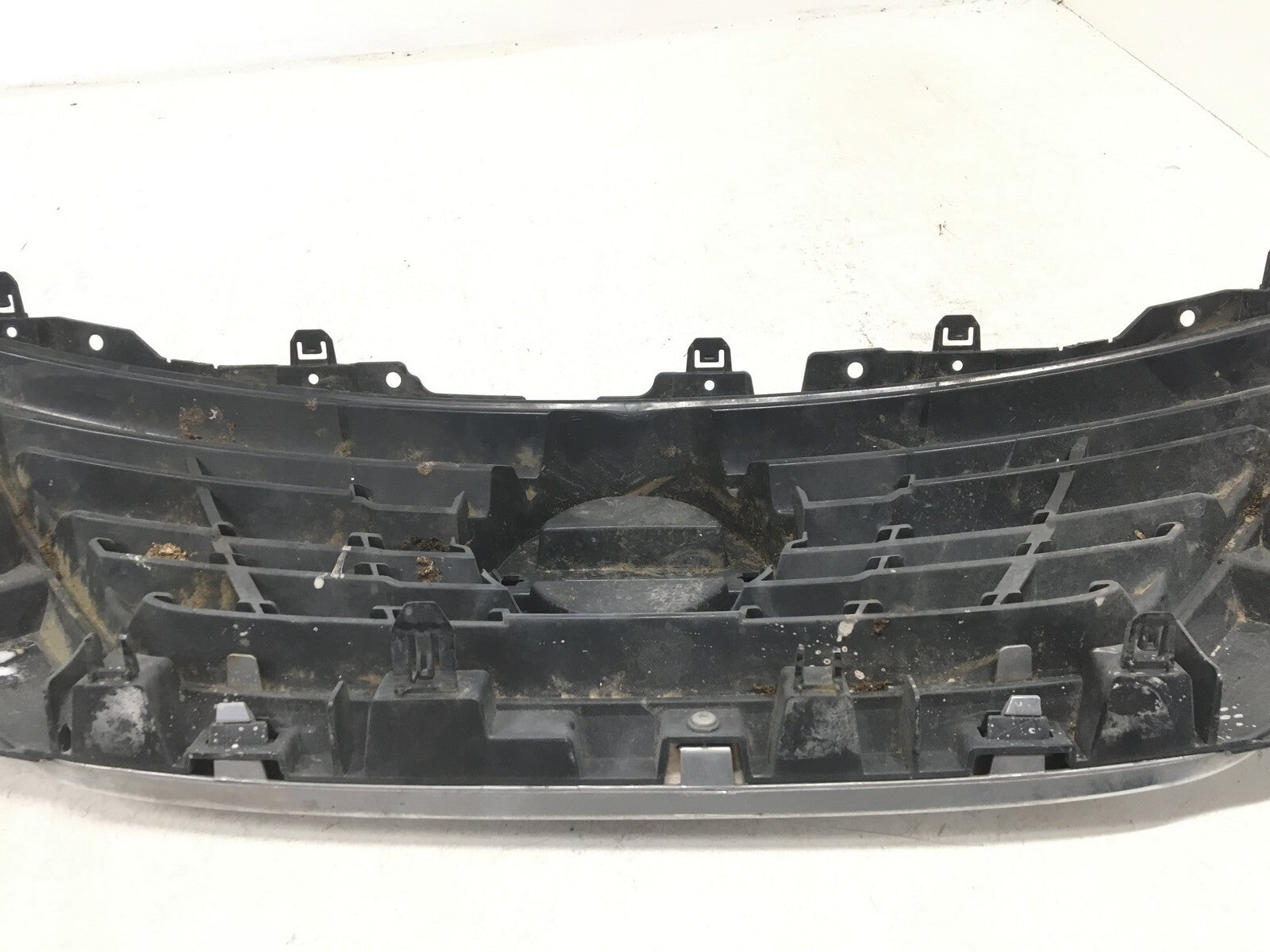 Grille Grill Nissan Altima 2016-2018 62310-9HS1A OEM