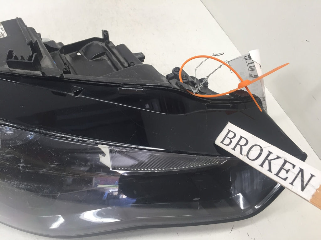 Headlight Damaged Xenon HID Passenger RH Audi A5 S5 2013-2019 8T0941006E OEM