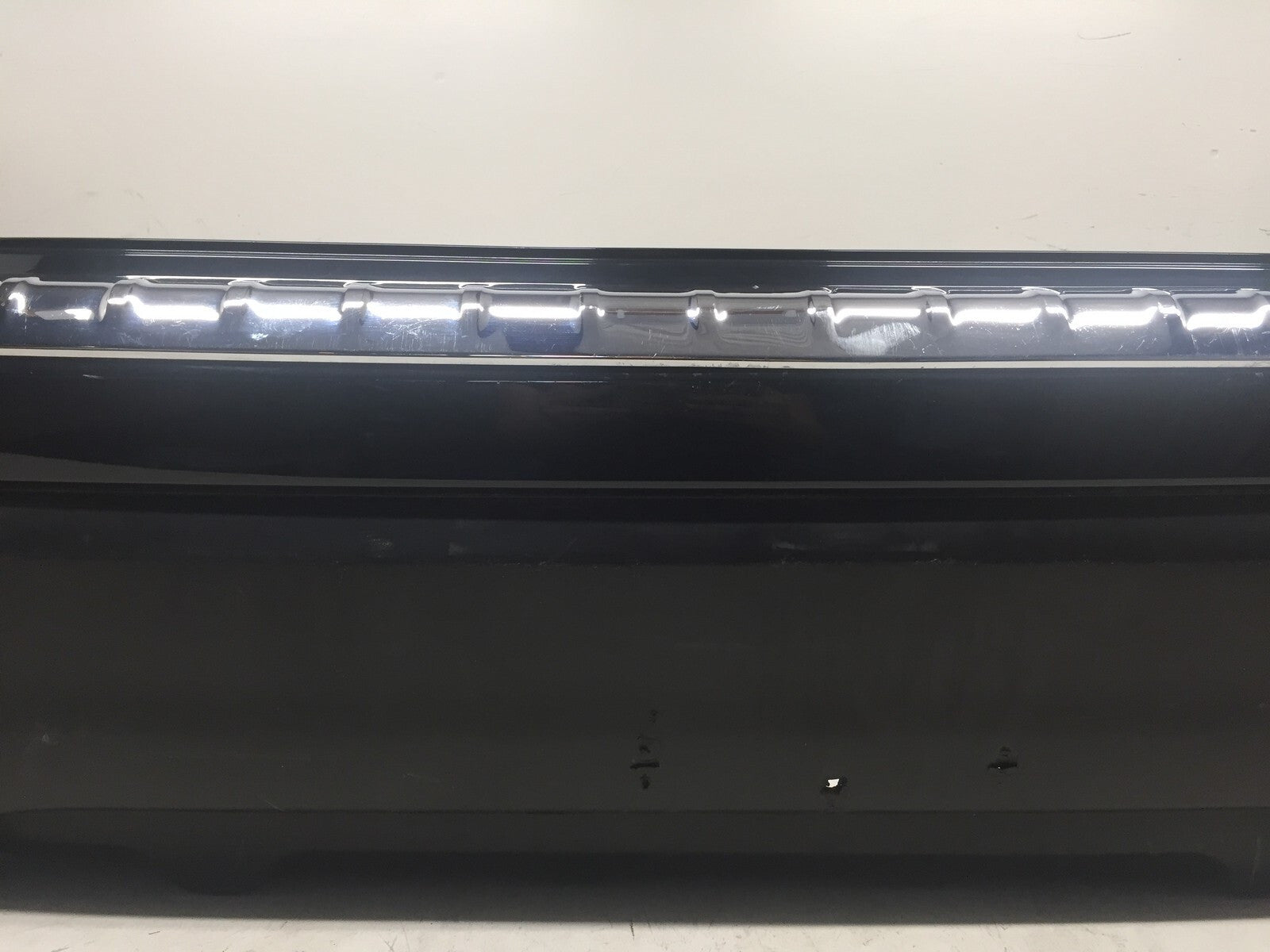 Rear Bumper Cover Nissan Rogue Sport S SL SV 2017-2019 85022-6MA0H OEM
