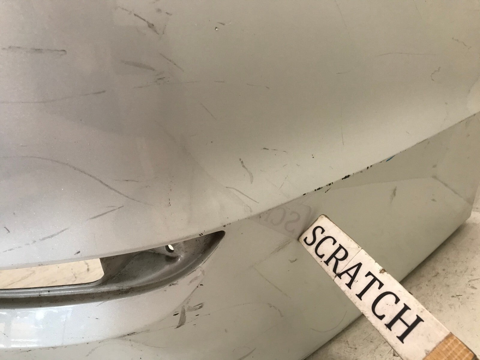 Rear Bumper Cover White Hyundai Sonata Limited 2.0T SE ECO Sport 15 -2017 OEM