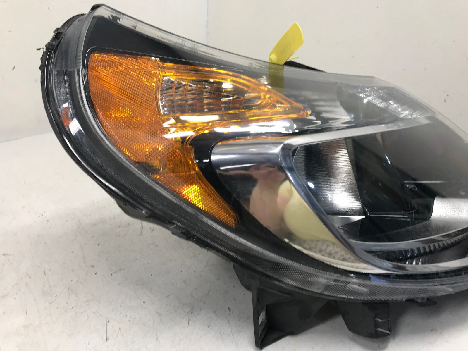 Headlight Damaged Right RH Dodge Ram ProMaster 1500 2500 14-2020 4725944AJ OEM