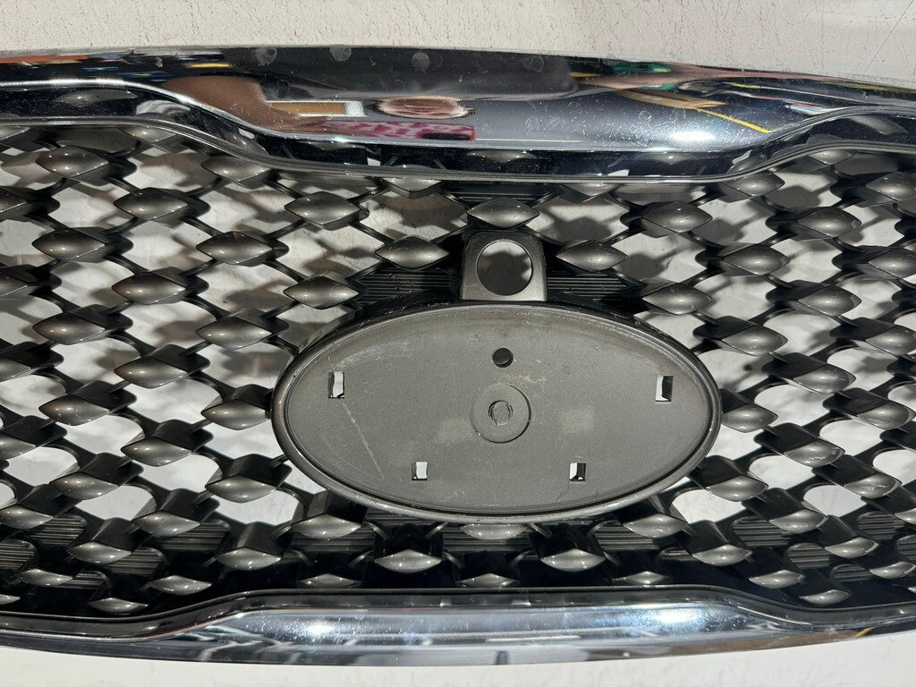 Grill Grille Silver/Black 2015-2018 Kia Sorento 86350-C6020 OEM