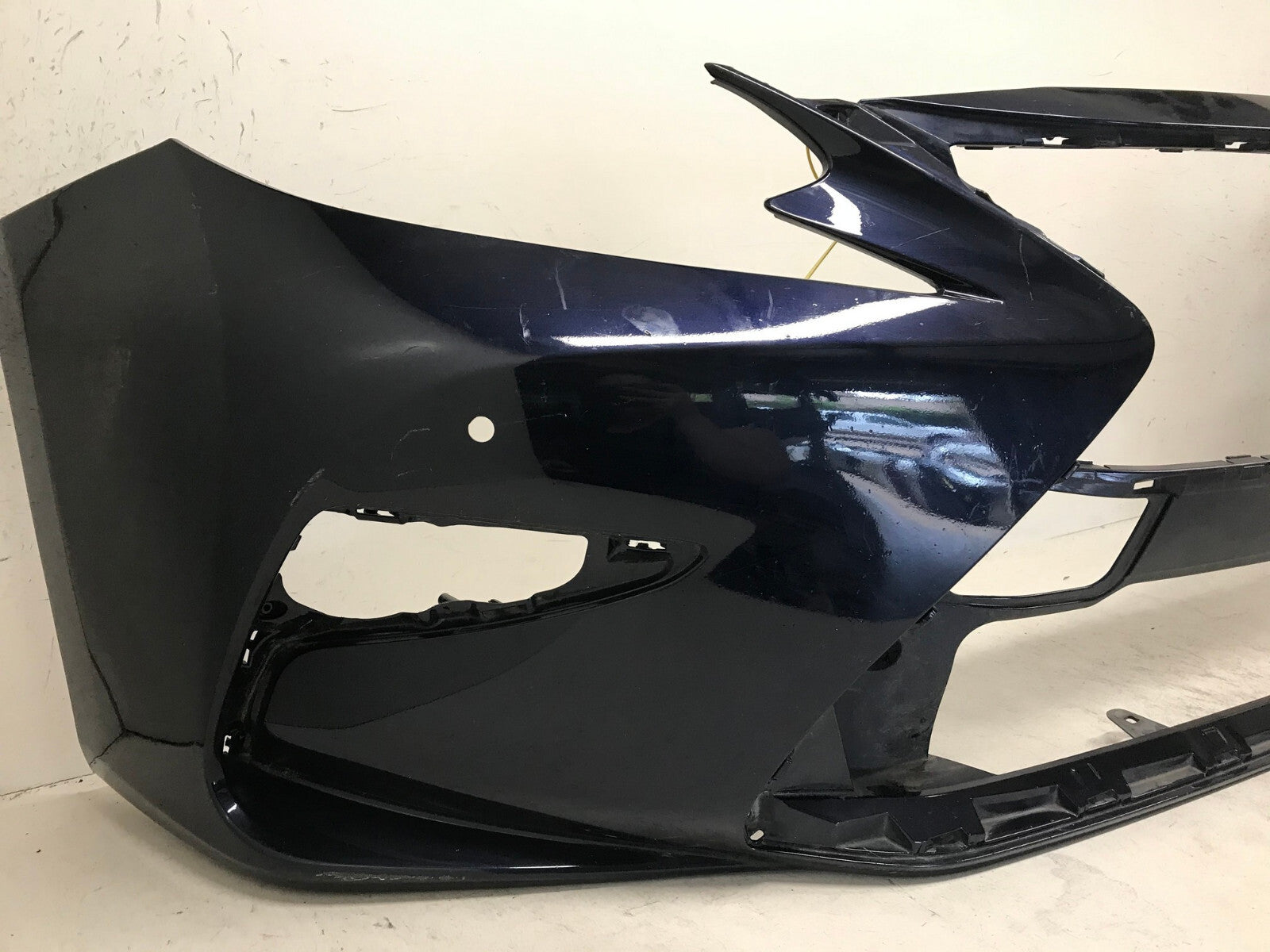 Front Bumper Cover 8X5 Lexus ES350/ES300h Base 2016-2018 52119-06D20 OEM