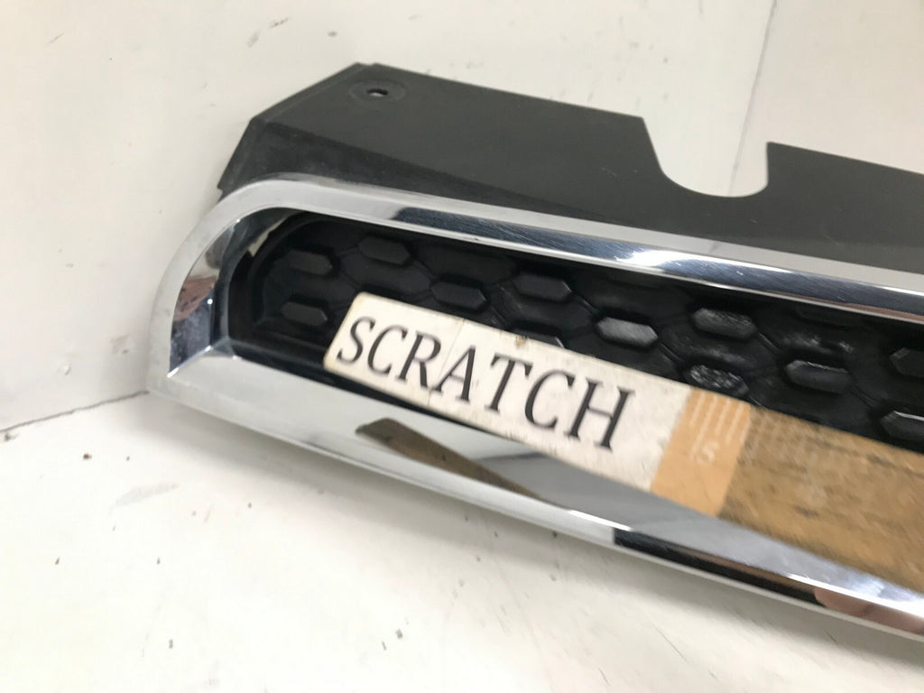 Grill Grille Chevrolet Equinox 2010-2015 20882351 OEM