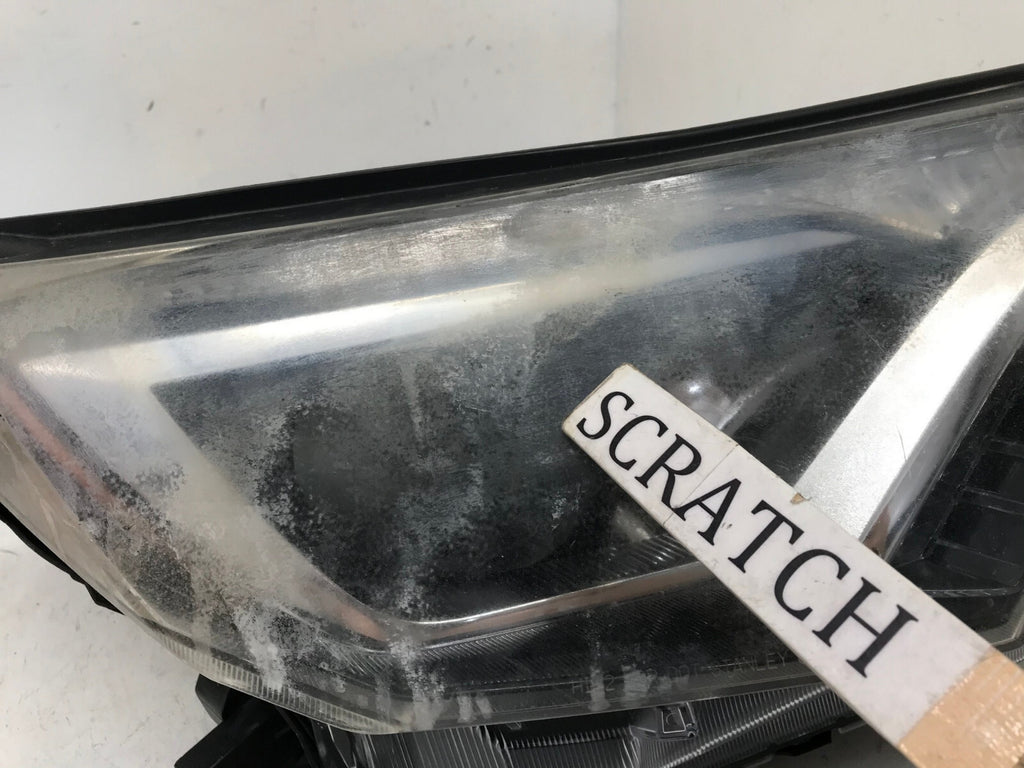 Headlight Damaged Right RH Passenger Toyota RAV4 2016 2017 2018 81110-0R080 OEM