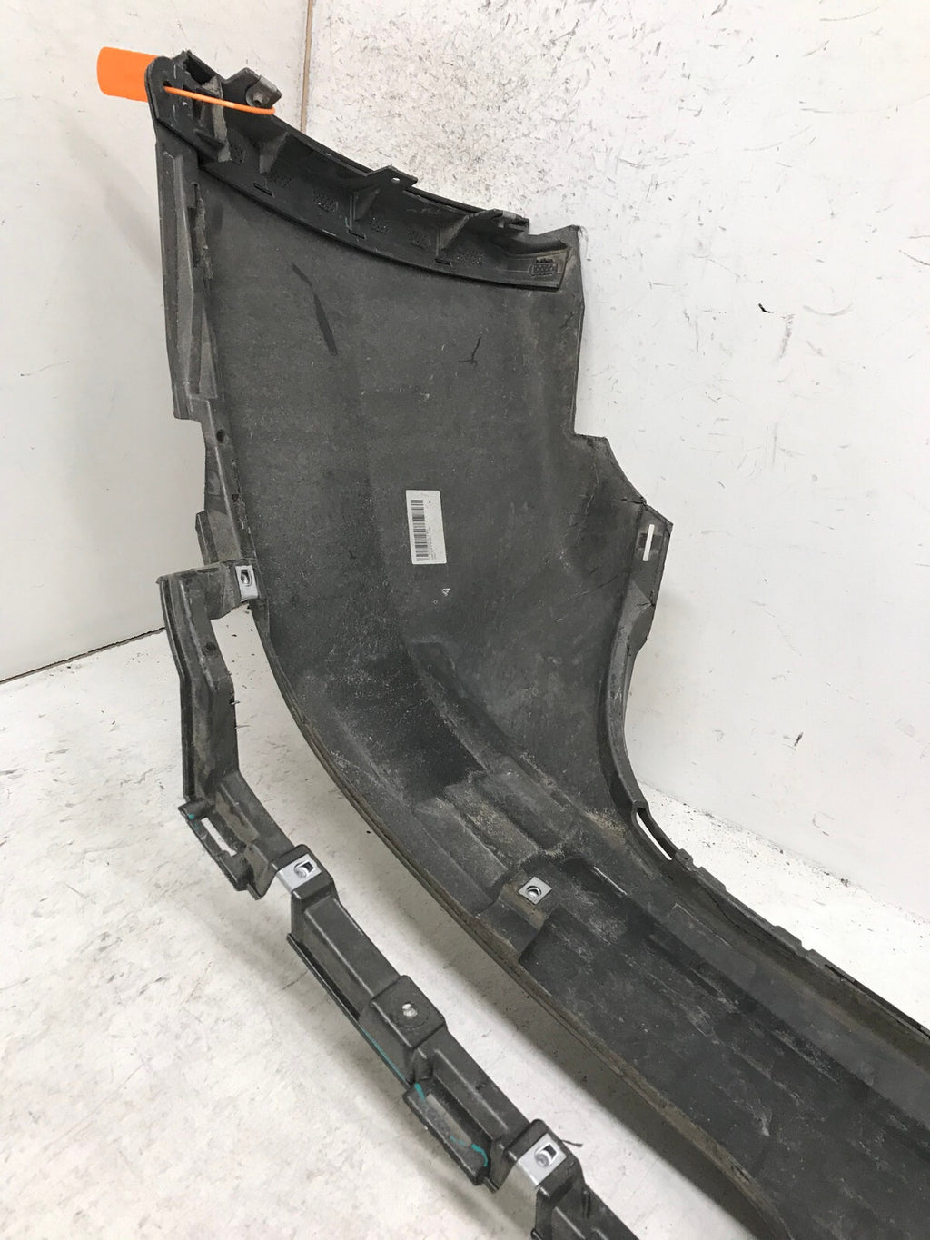 Rear Bumper Cover Gray 2016-2018 Buick Envision 22905067 OEM