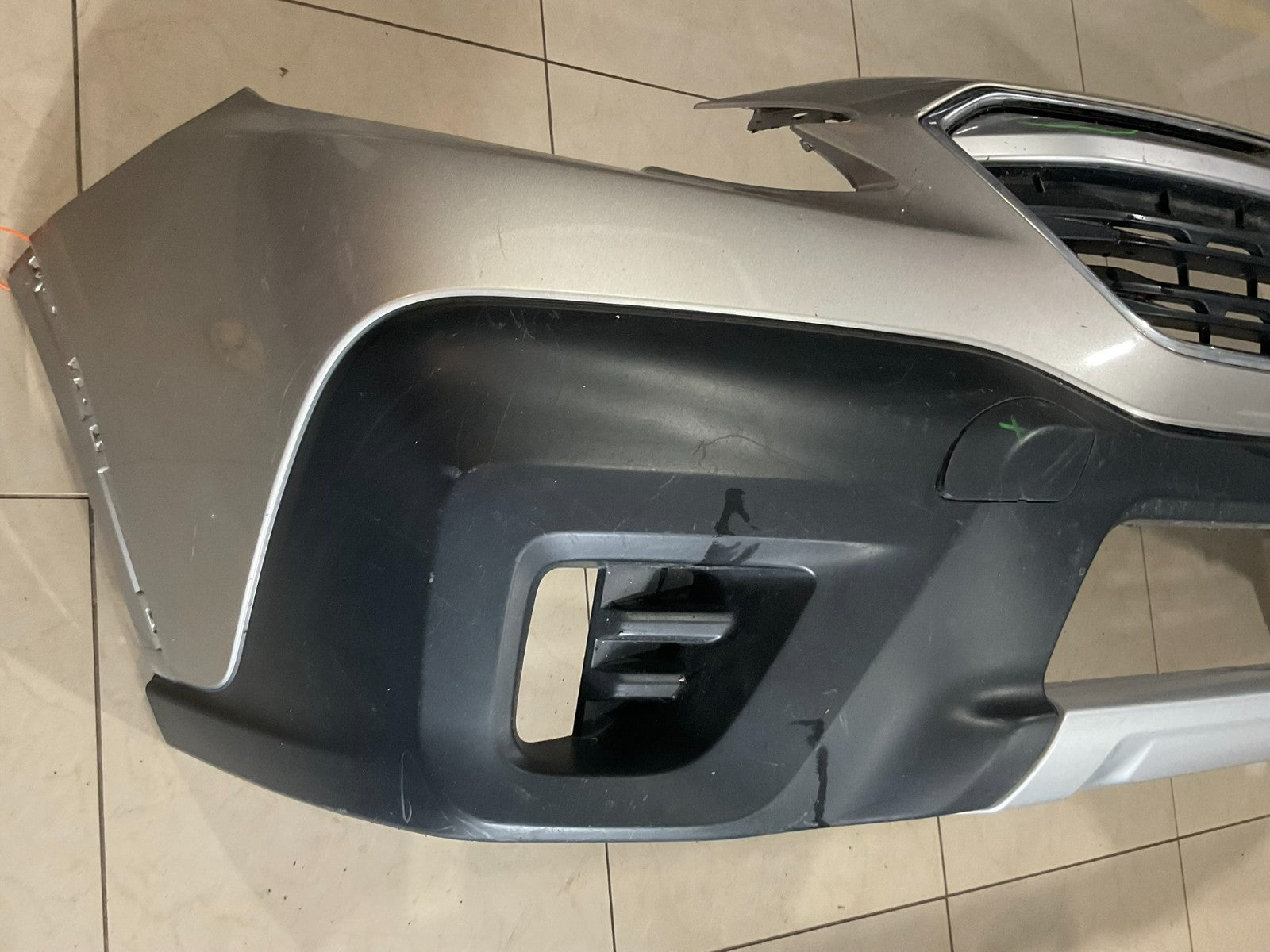 Front Bumper Cover Silver 2020-2022 Subaru Outback 57704an01a OEM