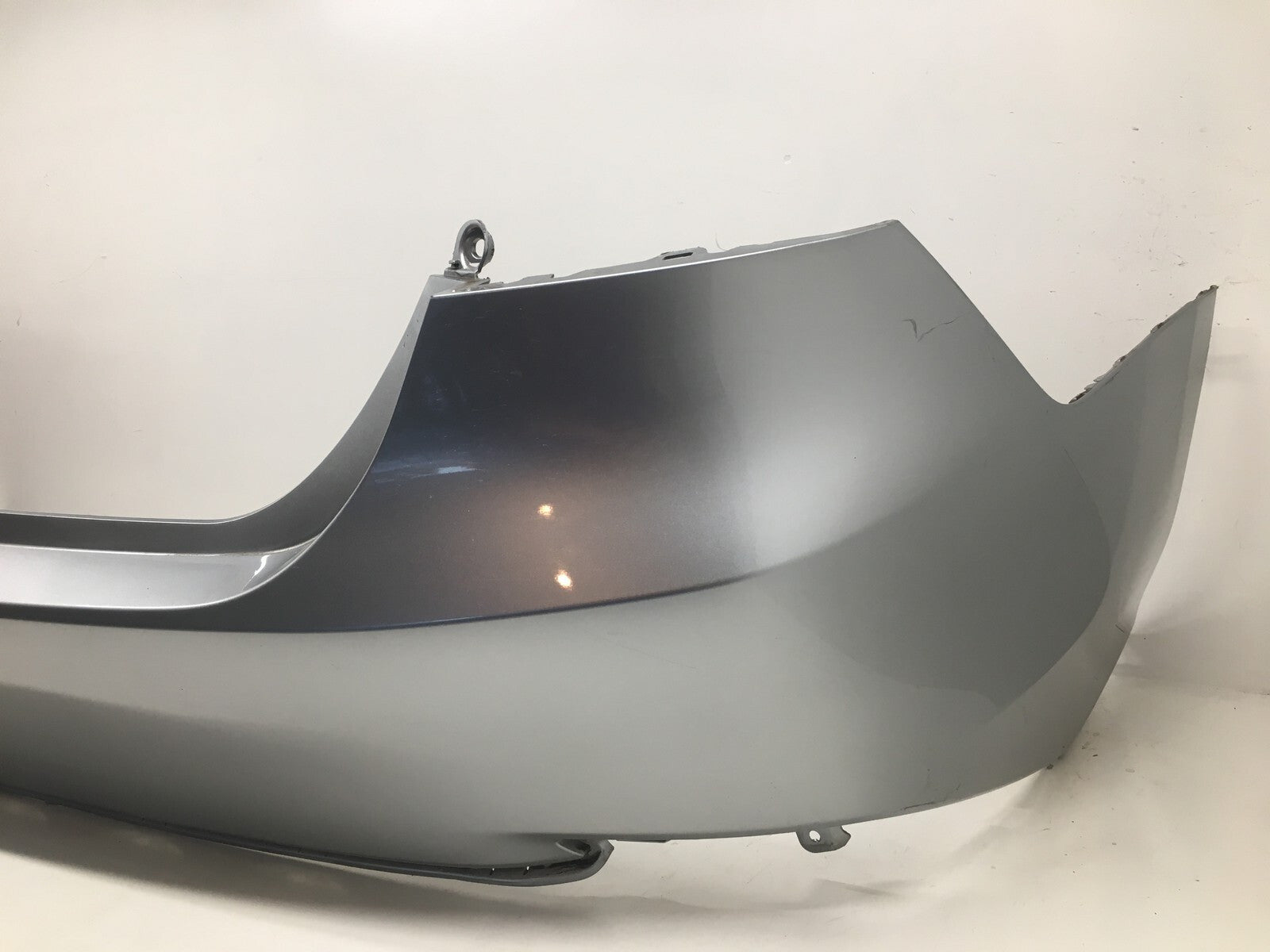 Rear Bumper Cover Toyota Camry L/LE/XLE/Hybrid LE/Hybrid XLE w/o Sensr 18 19 OEM