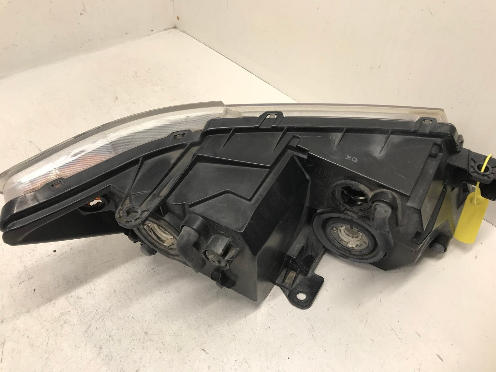 Headlight Damaged Driver LH Left 2014-2020 Dodge Journey 68200085AB OEM