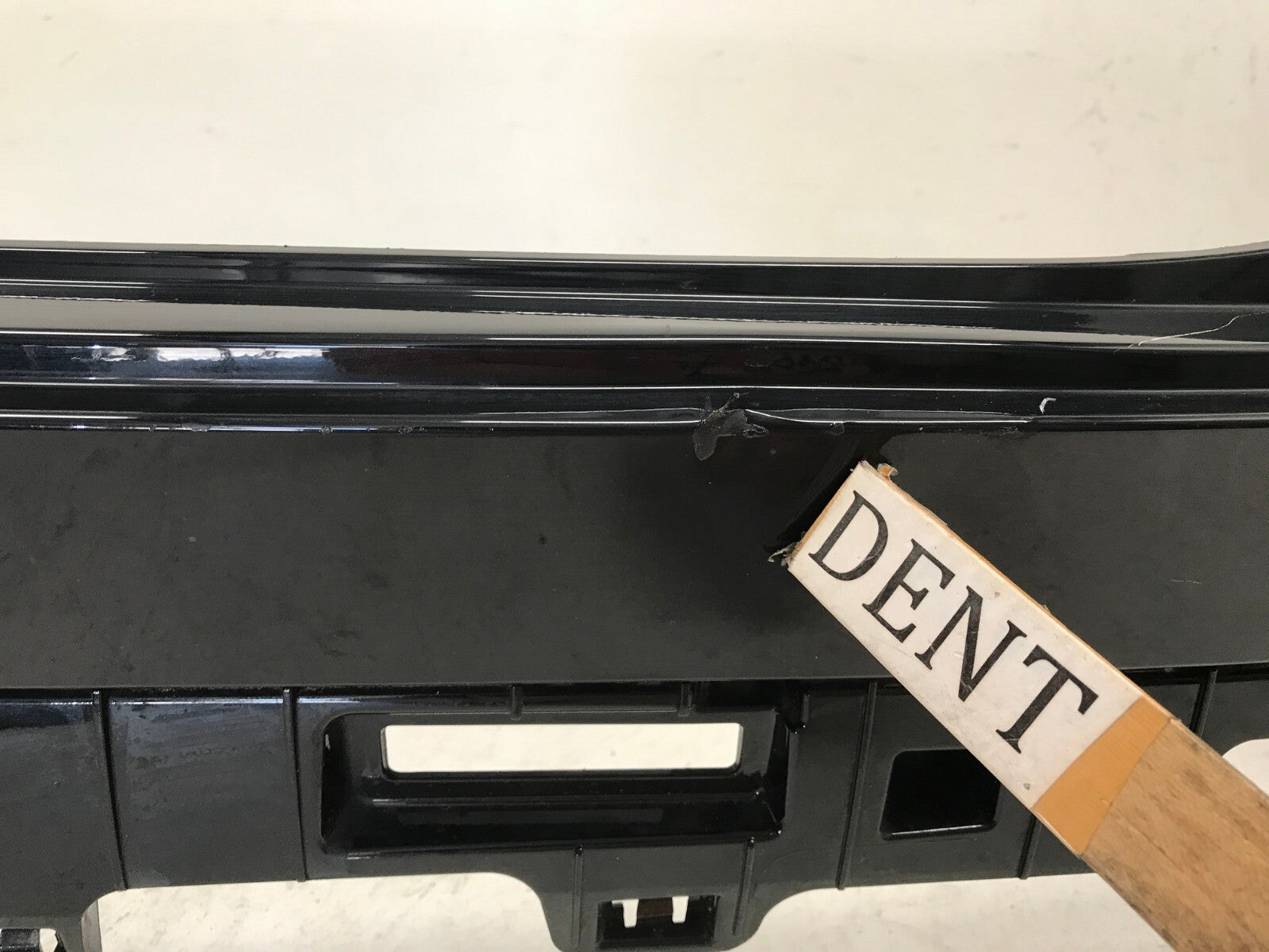 Rear Upper Bumper Cover Hyundai Palisade Ltd/SE/SEL/Plus/Ultimate Black 20 OEM2