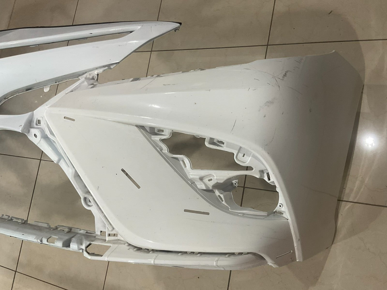 Front Bumper Cover White 2021-2023 Toyota Camry SE XSE CAPA