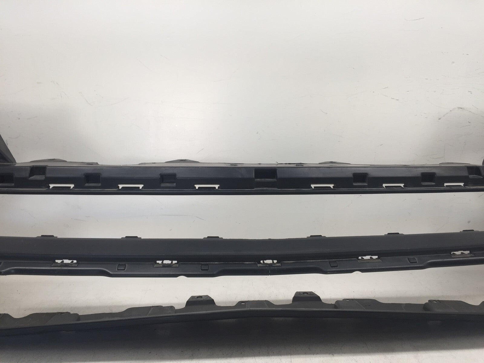 Front Bumper Cover Toyota Tacoma SR SR5 Limited 2016-2019 52119-04240 OEM2