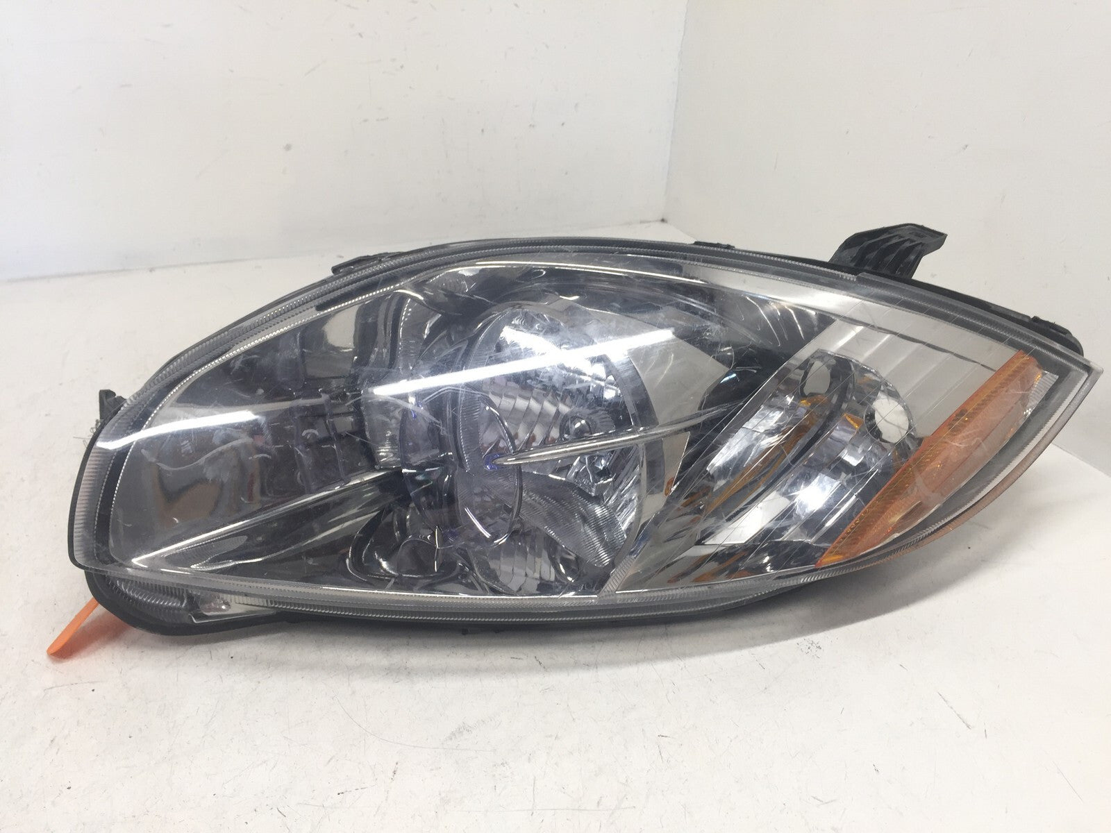 Halogen Headlight Damaged Driver LH Mitsubishi Eclipse 2006-2011 8301A511 OEM