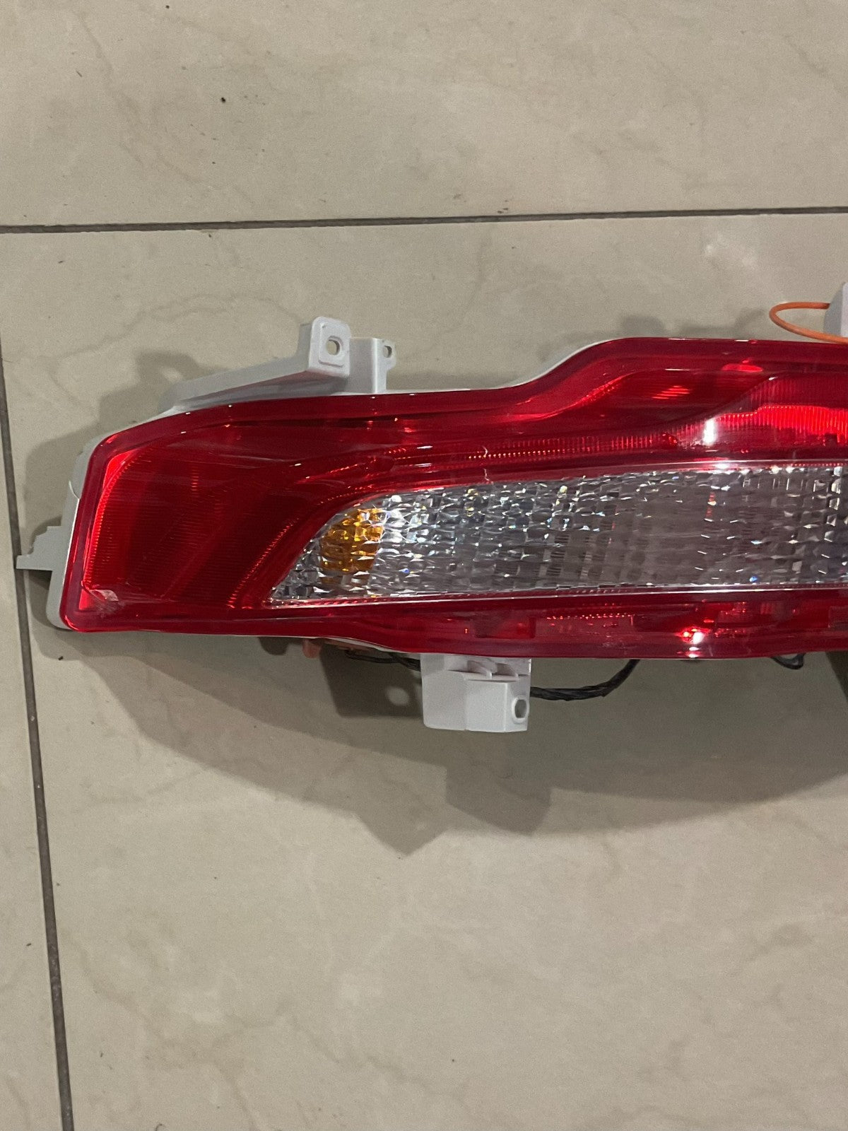Tail Light Driver Left LH 2022-2024 Hyundai Tucson 92405+n9000 OEM