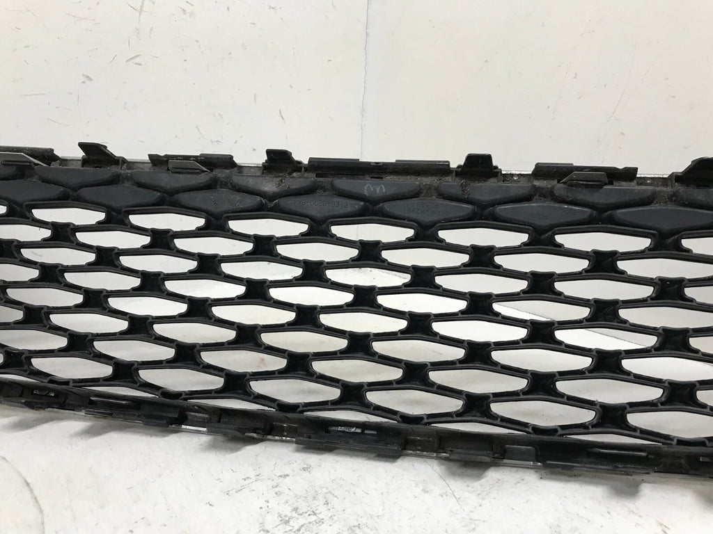 Grill Grille 2015 2016 2017 2018 Ford Focus F1EB-8200-BAW OEM