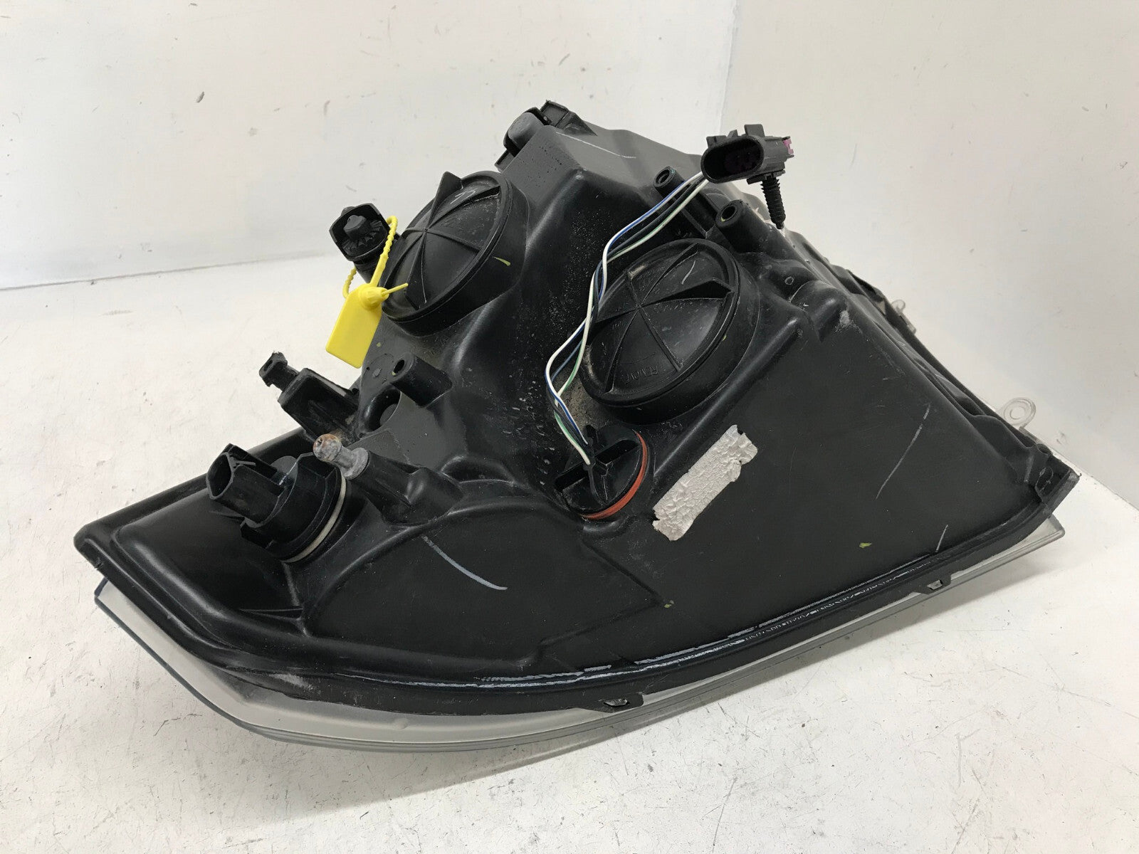 Headlight Damaged Left LH Driver Dodge Ram 2009-2018 68001485AC OEM
