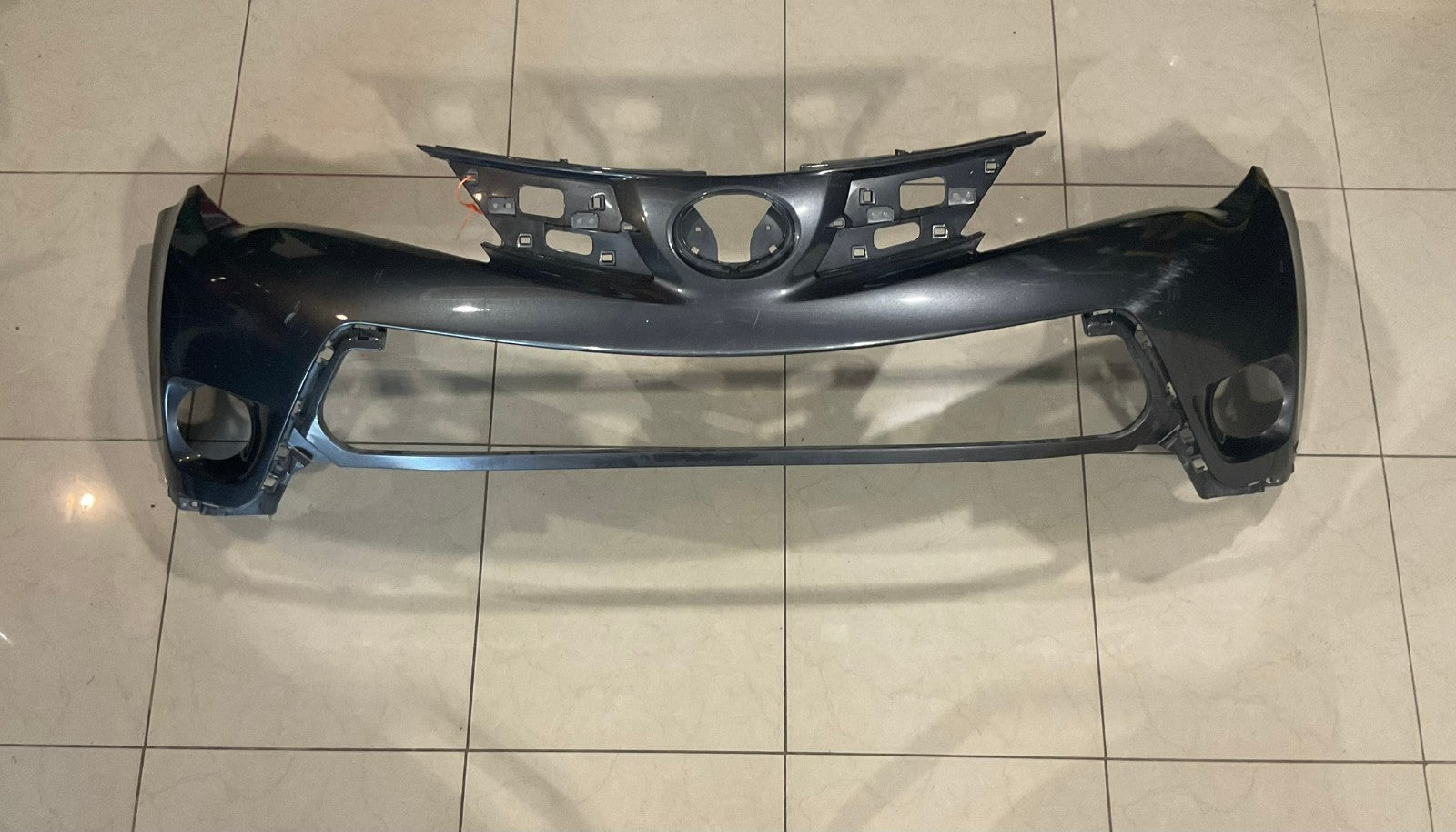 Front Bumper Cover Grey Toyota RAV4 LE/XLE/Limited 2016-2017 52119+r0110 OEM