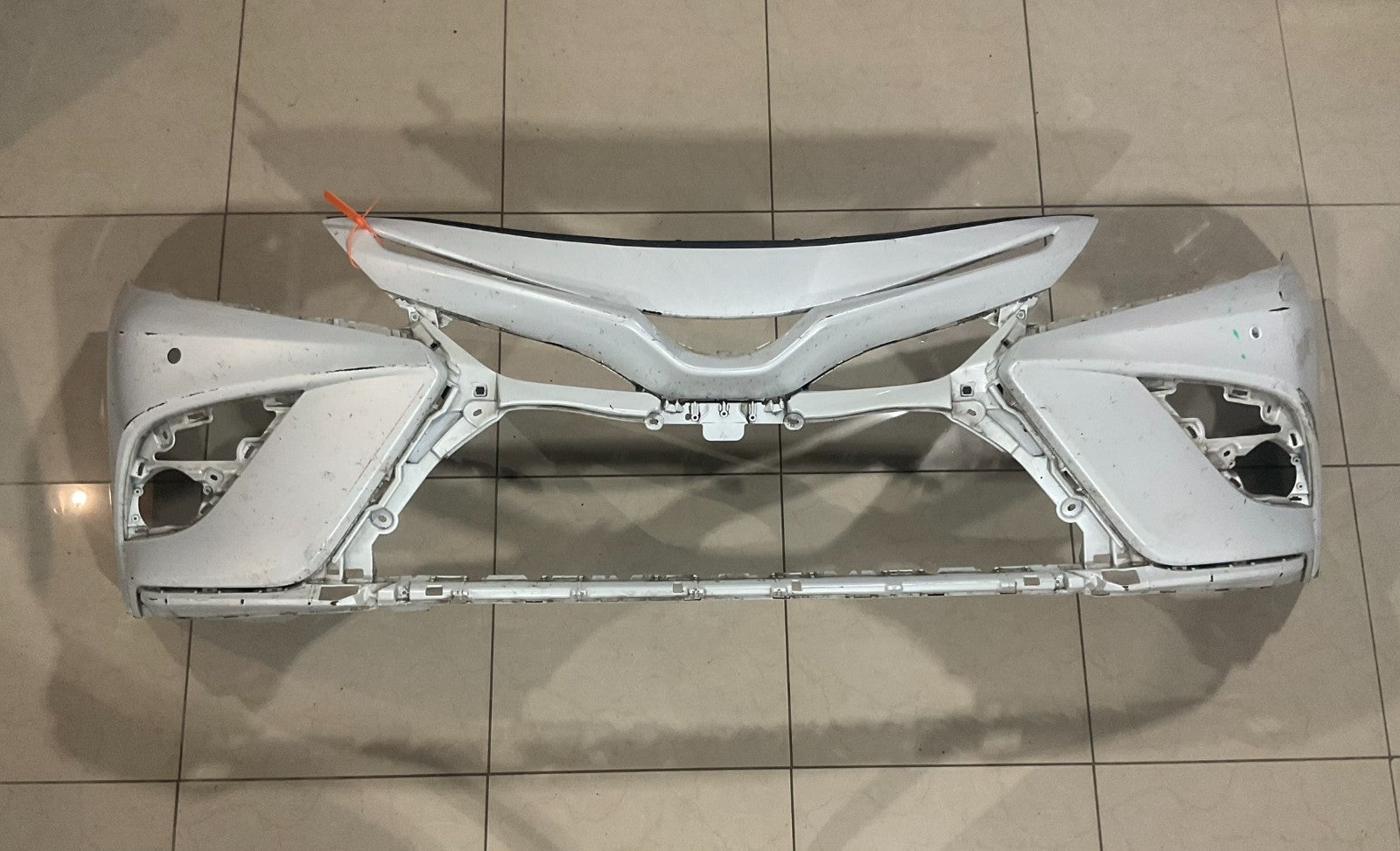 Front Bumper Cover White 2021-2023 Toyota Camry SE XSE CAPA