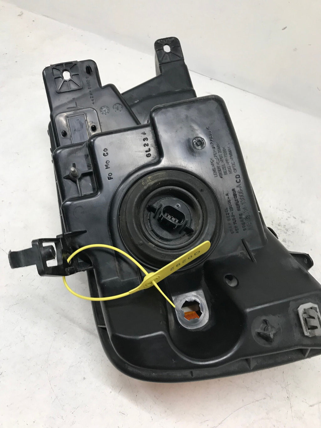 Headlight Damaged Left LH Driver 2004-2008 Ford F-150 7L3J-13006-A OEM