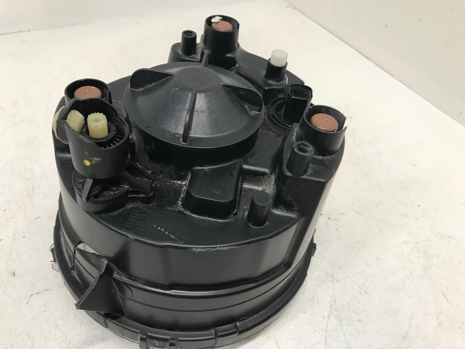 Headlight Damaged Halogen LH Driver Jeep Wrangler JL 2018-2021 55112873AG OEM