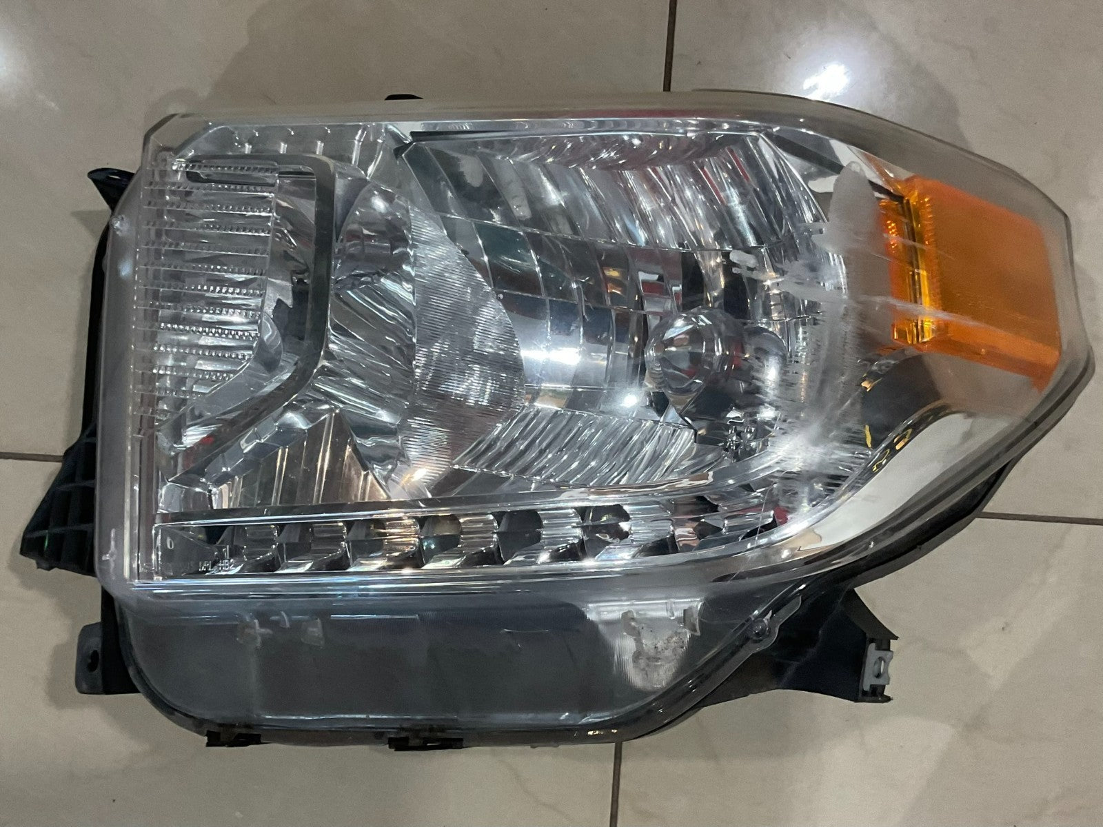 Headlight Left LH Driver 2014-2021 Toyota Tundra CAPA
