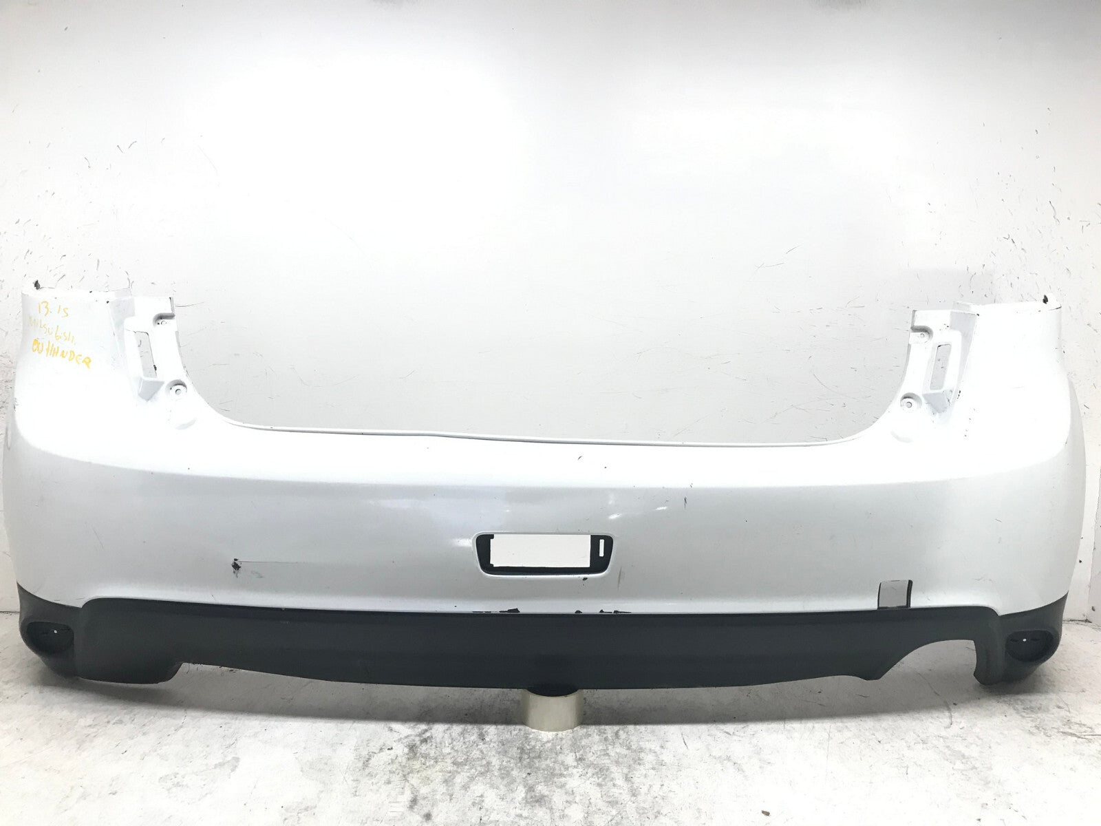 Rear Bumper Cover White Mitsubishi Outlander Sport ES SE 13-2015 6410B860ZZ OEM