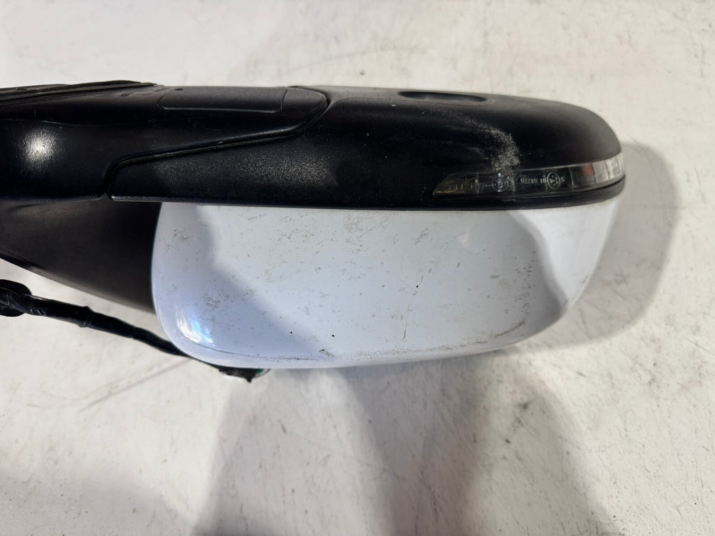 Front Right Side Door Rear View Mirror White 14-22 Jeep Cherokee 1UV68GW7AD OEM