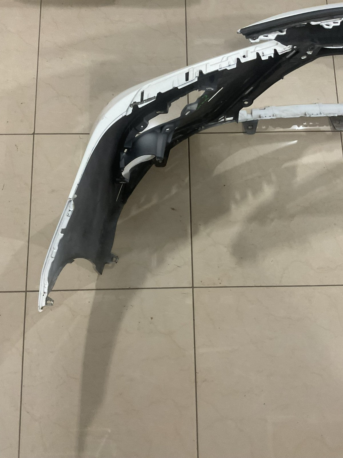 Front Bumper Cover White 2021-2023 Toyota Camry SE XSE CAPA