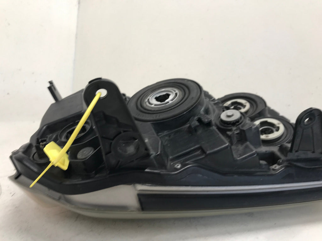 Headlight Damaged RH Honda Pilot Touring EX EX-L LX 09-2011 33100SZAA01-PFM OEM
