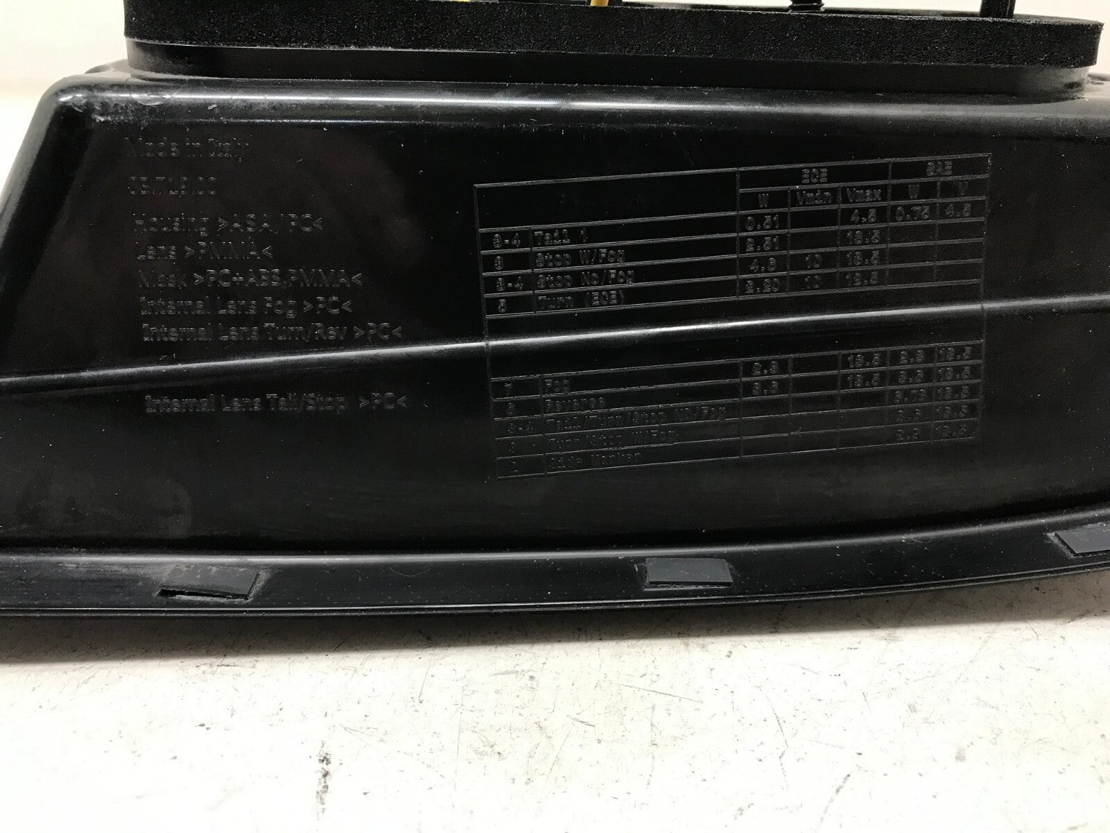 Tail light Damaged Driver LH Mercedes Benz G 550 2019-2022 2023 A4639068300 OEM