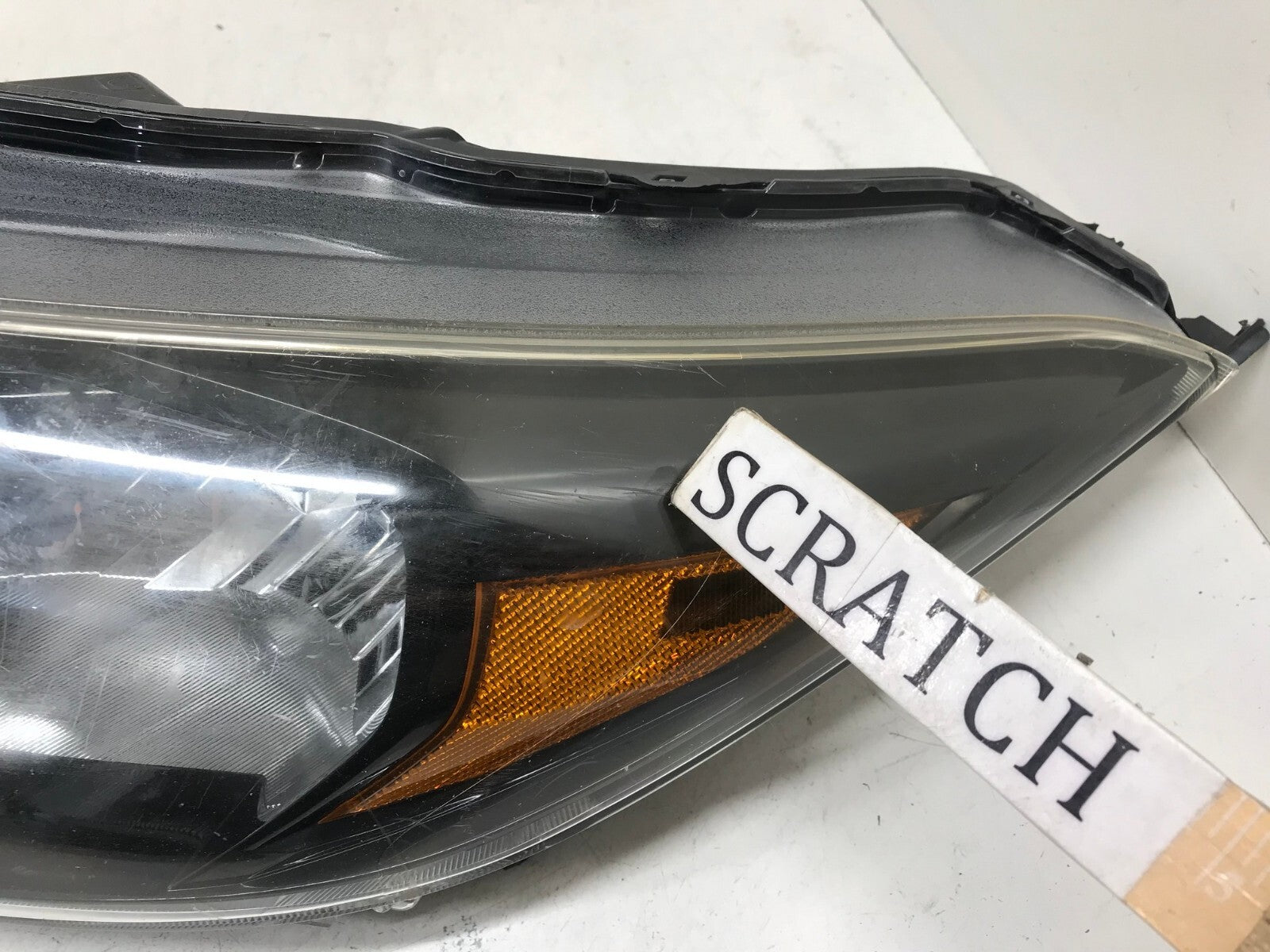 Headlight Damaged Driver Left LH Honda HRV HR-V 2016-2018 33150T7SA01 OEM