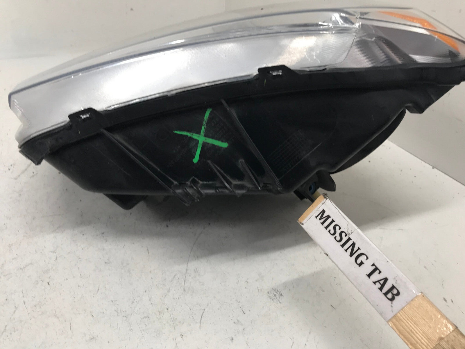 Headlight Damaged Passenger RH Jeep Grand Cherokee 2011 2012 2013 55079378AE OEM