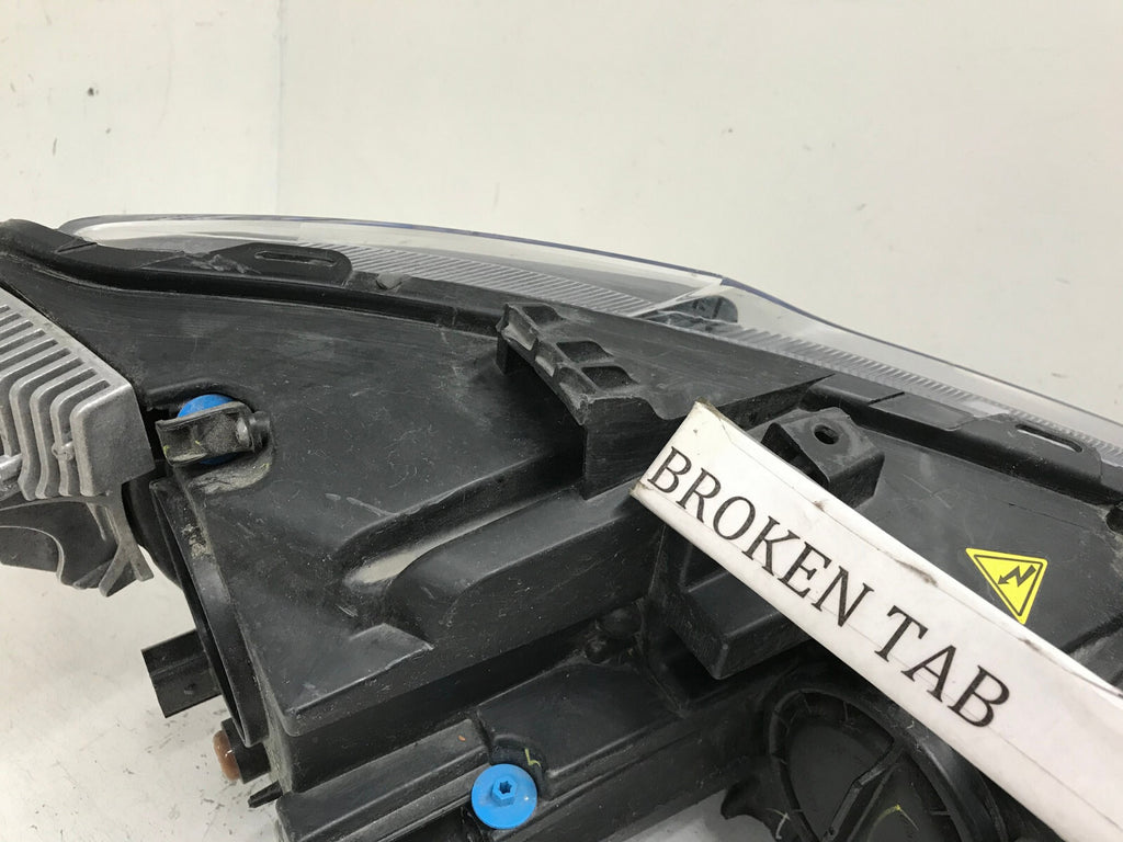 Headlight Damaged LED Driver LH Chrysler Pacifica 2017 2018 2019 68370847AB OEM