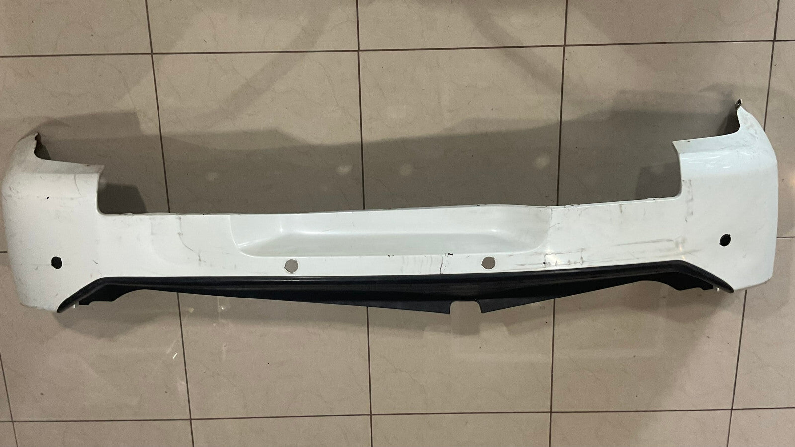Rear Bumper Cover White 2004-2010 Infiniti QX56 85022+7S650 OEM