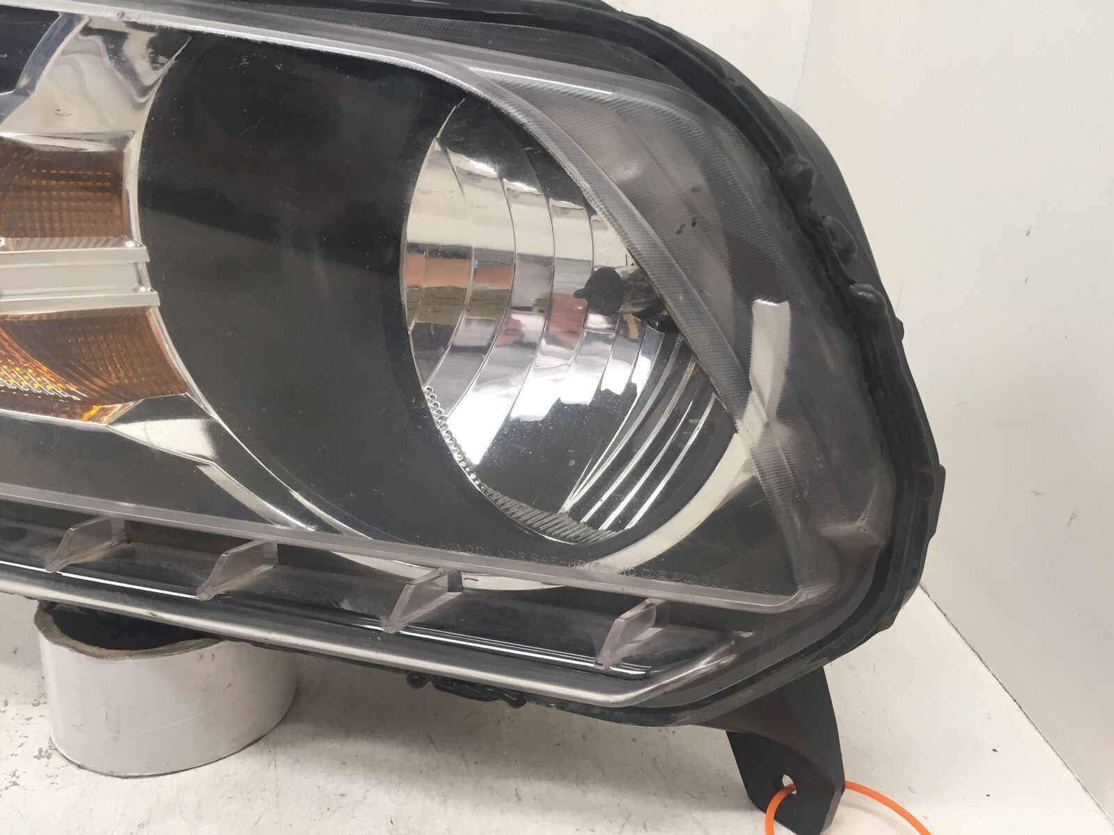 Headlight Damaged Head Lamp Left LH Driver Side Ford Mustang 2010-2014 CAPA