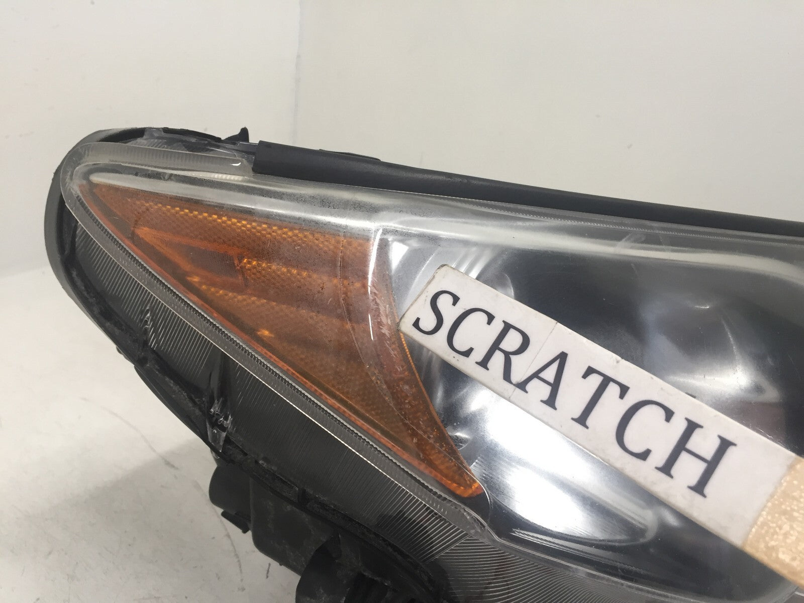 Headlight Damaged Lamp Passenger Right RH Toyota RAV4 2013-2015 OEM