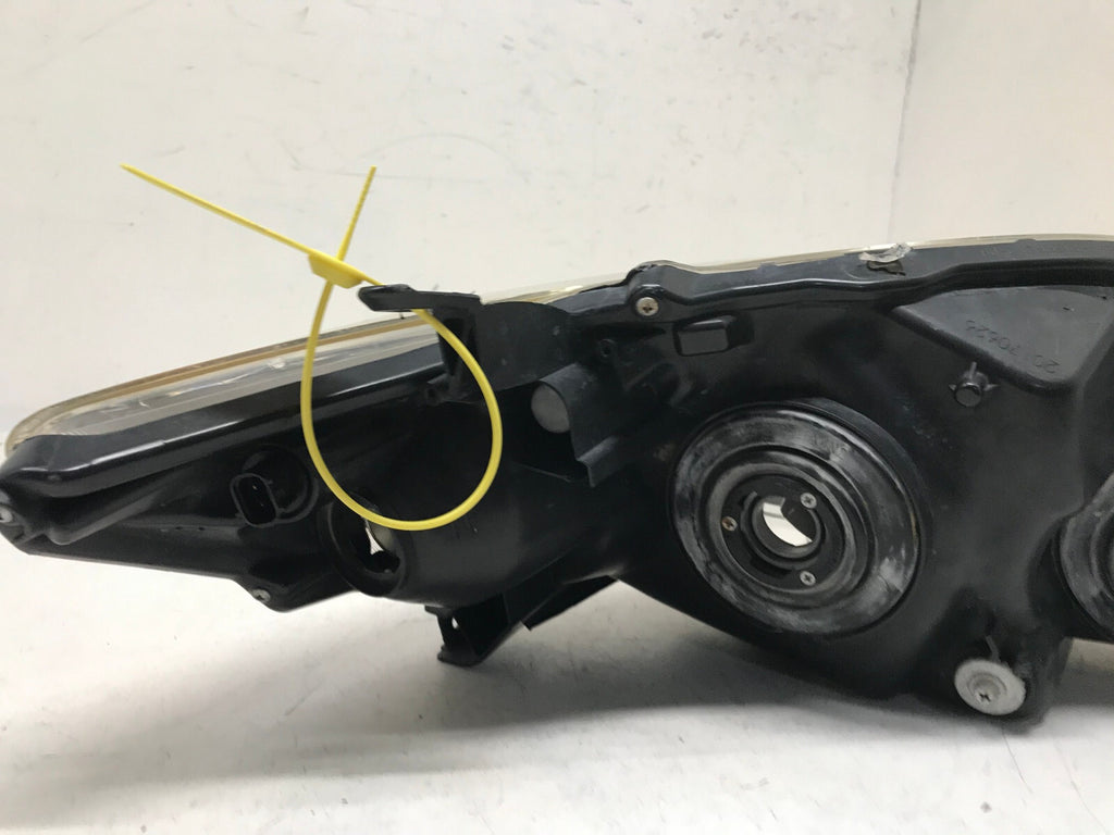Headlight Damaged Left LH Driver 2011-2013 Toyota Corolla CAPA
