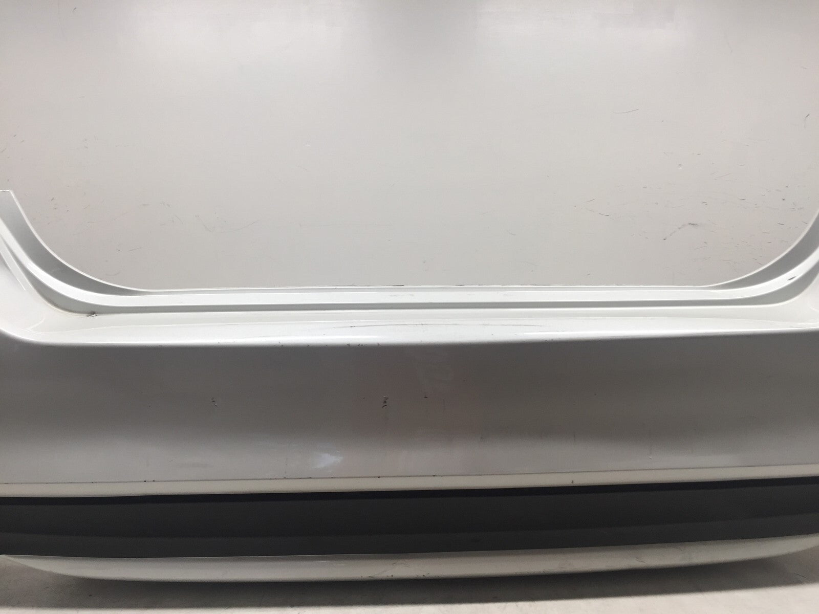 Rear Bumper Cover Nissan Altima Base S SL SV SR 2016-2018 85022-9HS0H OEM
