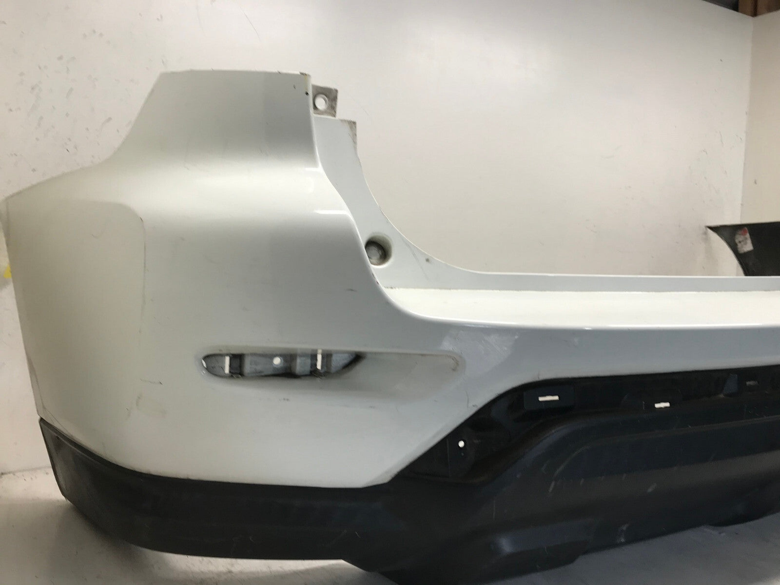 Rear Bumper Cover Nissan Pathfinder SV Platinum White 2017-2019 85022-9PF0H OEM2