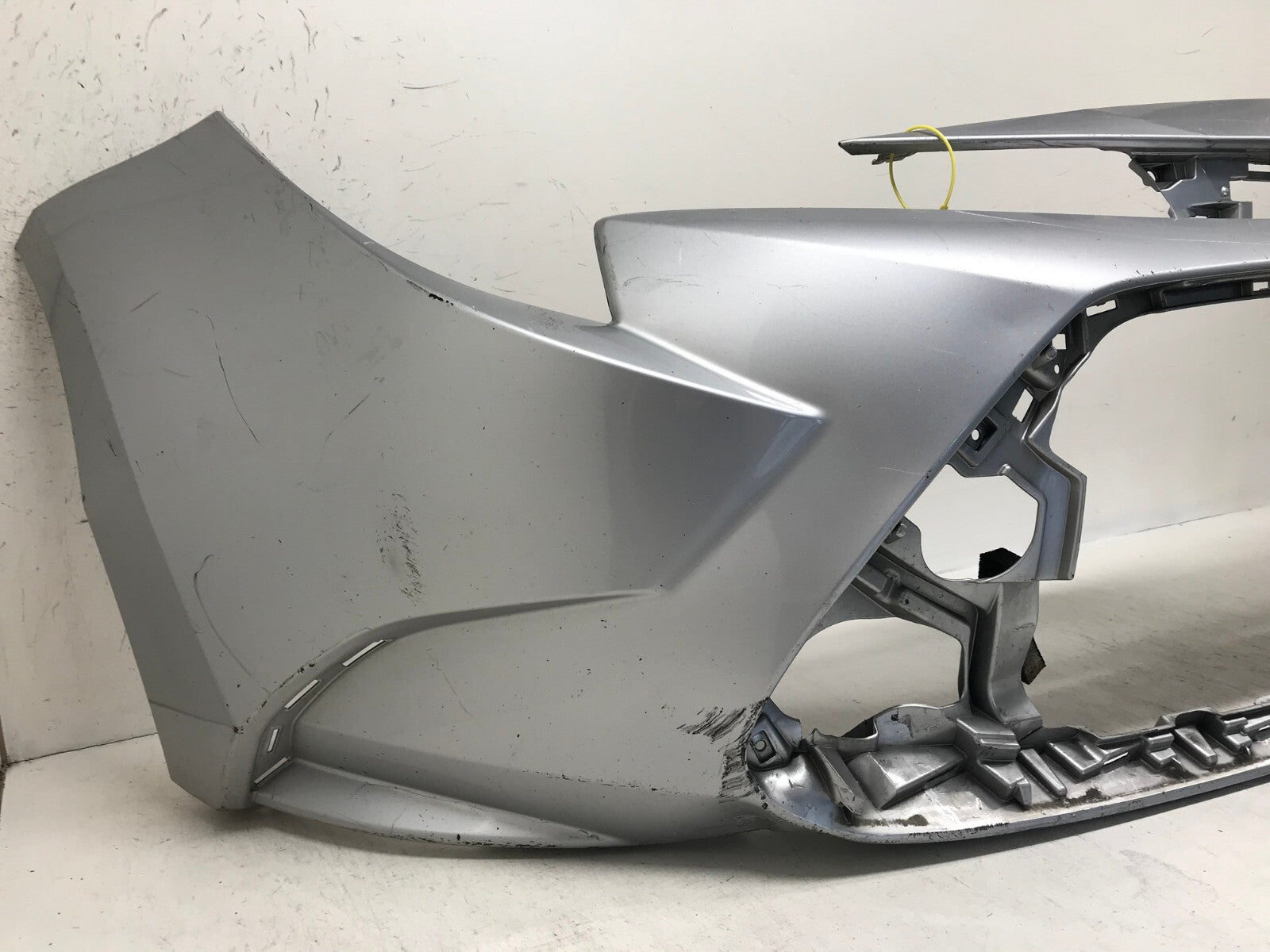 Front Bumper cover Toyota Corolla Sedan L/XLE/Hyb Silver 20 21 52119-12G00 OEM6