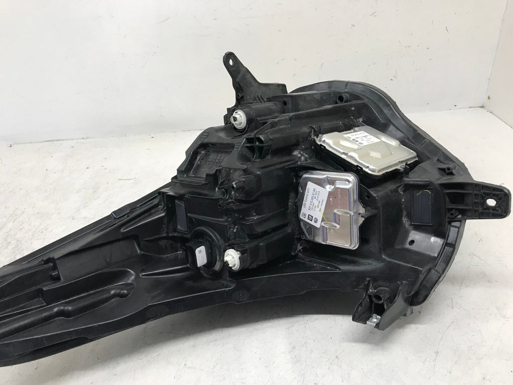 Headlight Damaged Driver LH Left Cadillac XT5 84309959 OEM