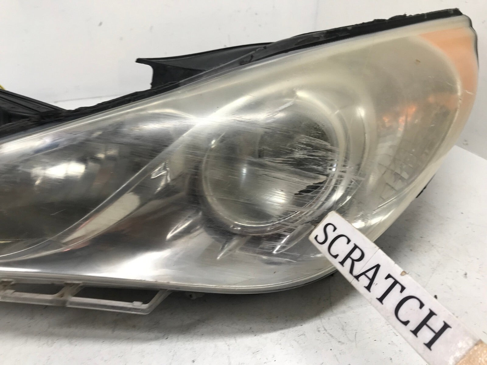 Headlight Damaged Left Driver LH 2011-2014 Hyundai Sonata CAPA