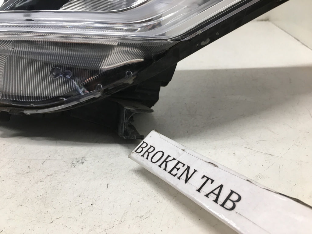 Headlight Damaged Driver LH Honda Accord Sport EX EX-L 16-2017 33150T2AA81 OEM