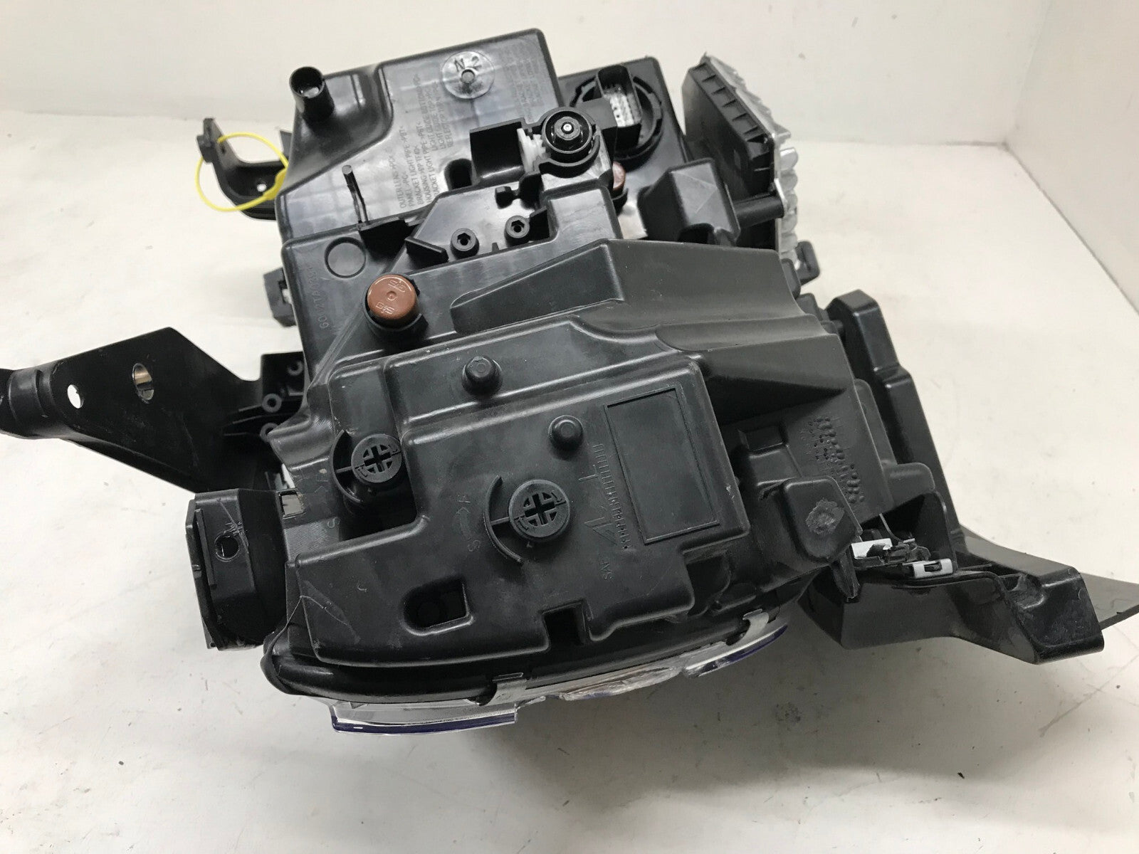 Headlight Damaged Led Driver LH Dodge Ram 1500 2019 2020 2021 68316089AH OEM