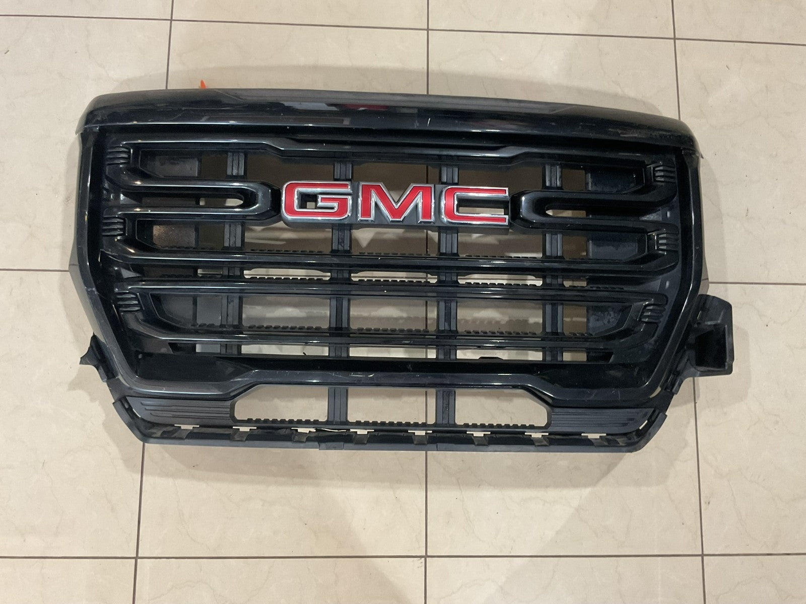 Grille Grill 21-22 GMC Canyon 84457409 OEM